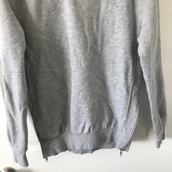 Divided cotton blend gray long sleeve sweater with side zippers - Picture 8 of 9